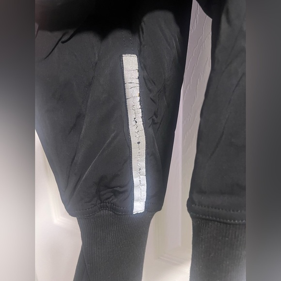 Women's Joy Li Black High Collared Zip Up Jacket - Picture 4 of 6